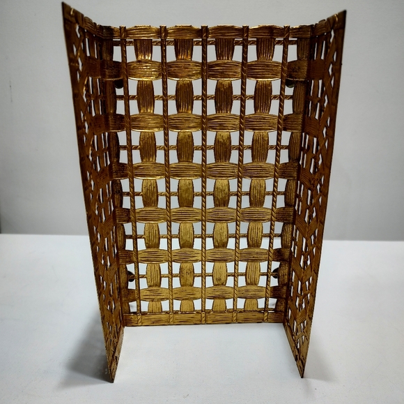 Brass Vintage metal basket weave tissue box holder - Picture 11 of 13